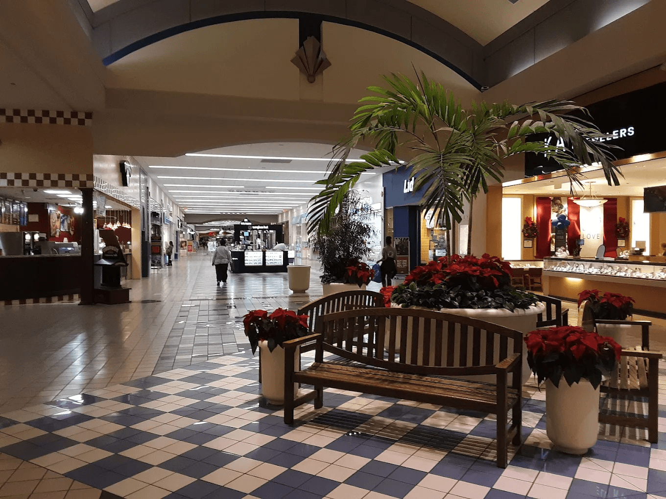 Southland Mall - Shopping Centre in Bayou Cane, Louisiana